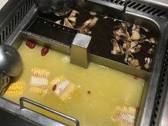 花胶鸡锅底-海底捞火锅鲜切牛肉主题店(长寿路店)
