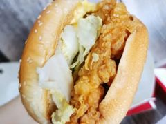 香辣鸡腿堡单人餐兑换券-肯德基(珠峰店)