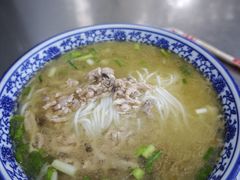 -日欣特色米粉(东宝店)