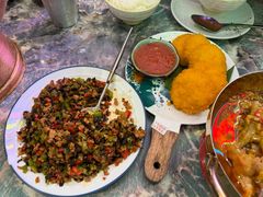 -浩海火燒雲傣家菜(芮欧百货店)