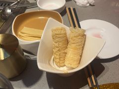 -海底捞火锅(宝龙广场夜宵主题店)