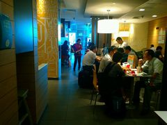 大堂-麦当劳(禄口机场T2航站楼)