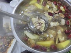 -广宁炭炉鸡煲·富临门饭店