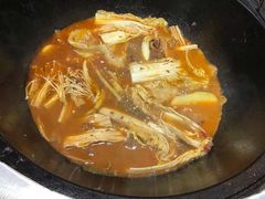 -锅来乐地锅鸡(安亭店)
