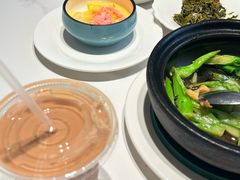 -粤港湾砂锅粥·宵夜(宝龙店)