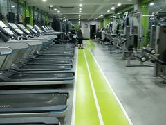 -齐岸健身(花园城店)