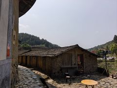-初溪土楼群