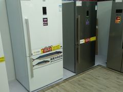 -苏宁易购(Suning Elec大连胜利广场店)