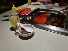 番茄火锅-海底捞火锅鲜切牛肉主题店(长寿路店)