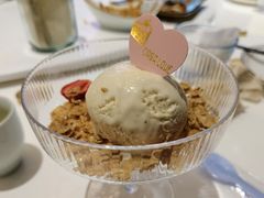 冰淇淋-T館·花园艺术餐厅