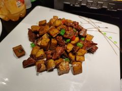 杏鲍菇炒牛柳-東舍食唐精品陕菜馆