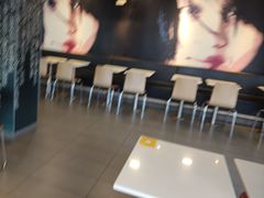 -麦当劳(乳山路店)