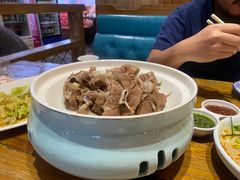 -蒙亨·手把肉·蒙古包文化主题餐厅(乌兰察布天恒广场店)