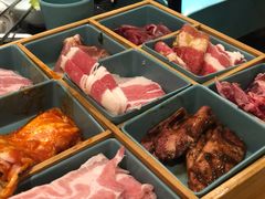 -烤路里·韩国品质自助烤肉(石路天虹4号店)
