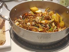 -七欣天香辣蟹火锅(闵行浦江欢乐颂店)