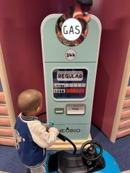 -奈尔宝家庭中心·亲子餐厅(北京东坝万达店)