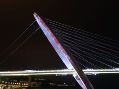-南京眼步行桥