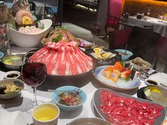 -泓炙颐凤鲜海鲜火锅料理(桐乡店)