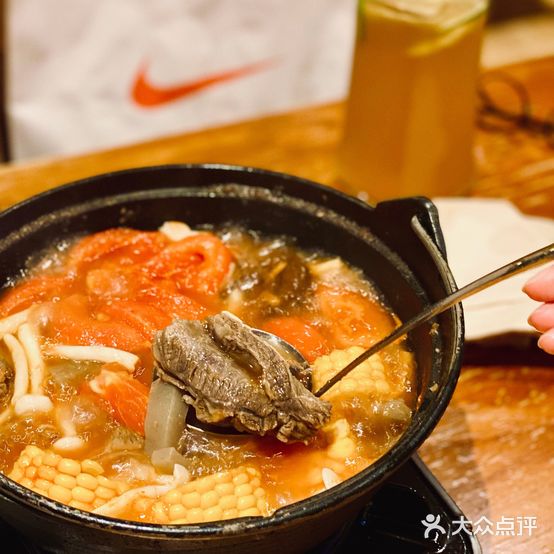 罗勒家·养生火锅· Bistro(大望路店)