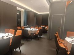 -鸽子侯·家宴·平价海鲜(绿地店)