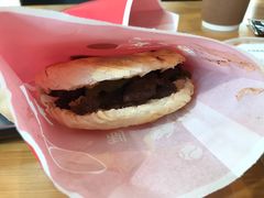 黑椒牛霖肉夹馍-西少爷(望京SOHO店)