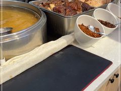 -力香园猪脚米线(金星店)