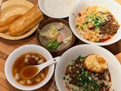 -周小波重庆小面·重庆名小吃(邹容路店)
