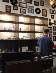 -MARTIN'S BARBER SHOP男士理发馆