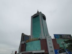 -荣誉国际酒店-云顶旋转餐厅