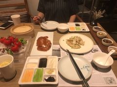 酥不腻烤鸭-小大董·烤鸭(凤凰汇店)