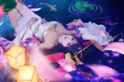 -星元素cosplay动漫摄影写真工作室