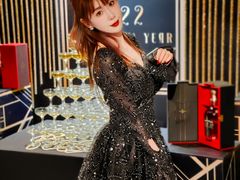 -大连君悦酒店 · VIVA(星海广场店)