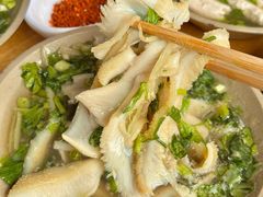 -大众跷脚牛肉馆·非遗传承单位(峨眉山店)