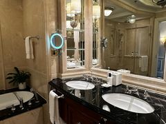 -广州富力丽思卡尔顿酒店