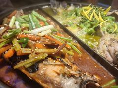 -鸣记脆皮烤鱼·海鲜烤鱼(三八广场店)