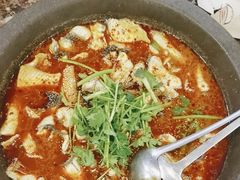 -灶知轩湘西石锅鱼(万佳广场店)