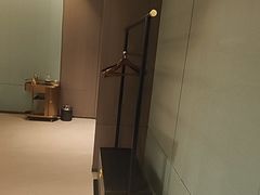 -艳阳天民俗村(公园路店)