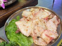 -围炉肉舍•炭烤活鳗•丹东海鲜烤肉(步行街店)