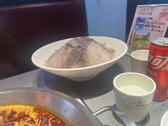 -洞子口重庆鲜货火锅(楚翘城旗舰店)