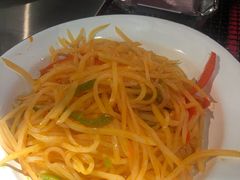 -马路牙子地桌烤肉(工体店)