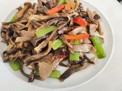 -天天向上素食餐厅(五台山店)