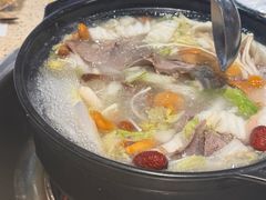 -九寨特色牦牛肉汤锅 羊肉汤锅