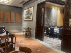 -龙悦湾酒家·八阵鱼生·渔人码头店