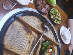 -曹丞相·地锅鸡·地锅鱼(武林店)