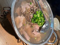 -肖四女乐山跷脚牛肉(世博源店)