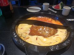 -周周有辣火锅馆(玖耀里店)