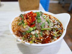 冒脑花-蜀串香牛杂火锅串串
