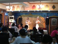 表演-维吾尔餐厅(宜山路店)