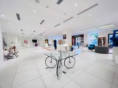 -潮一不贰·法式甜品·生日蛋糕·西式简餐(外滩店)