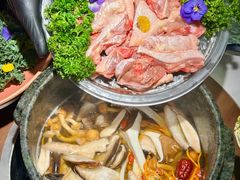 -芸山季·云南野生菌火锅(人民广场来福士店)